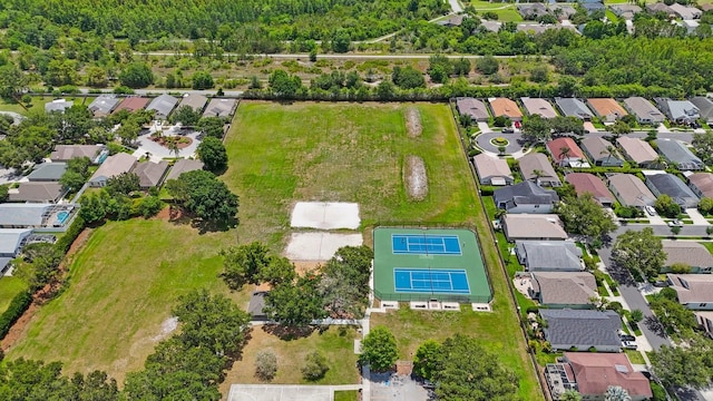 5519 Reflections Blvd, Lutz, FL 33558 - aerial view of property and surrounding area featuring nearby suburban area