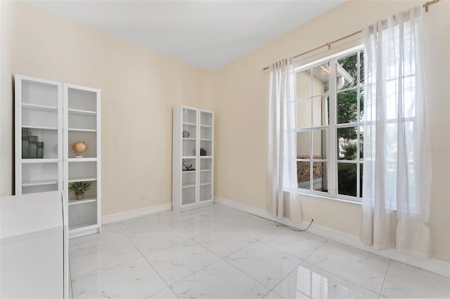 10310 Carroll Cove Pl, Tampa, FL 33612 - photo 11