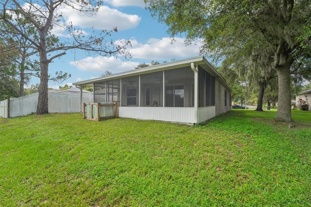 1502 Marsh Wood Dr, Seffner, FL 33584 - photo 38