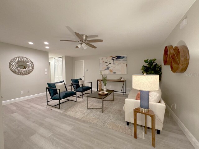 939 Woodland Dr, Palm Harbor, FL 34683 - photo 21