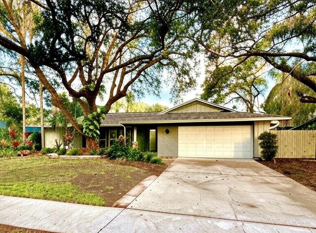939 Woodland Dr, Palm Harbor, FL 34683 - photo 28