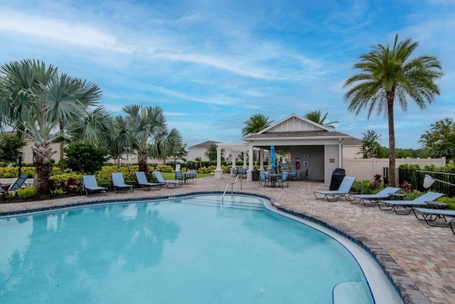 34234 Polacca Ln, Wesley Chapel, FL 33543 - community pool featuring a patio