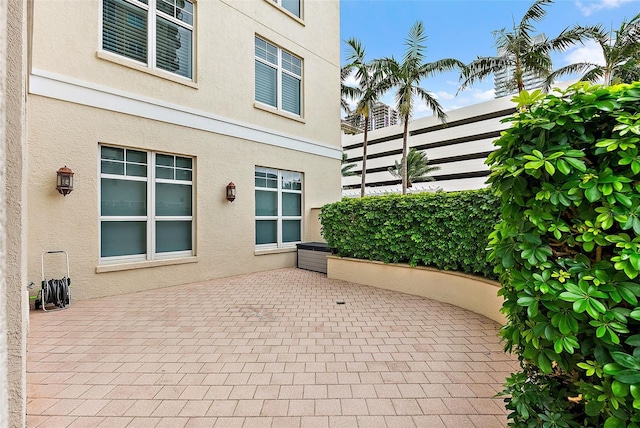 100 Beach Dr NE Unit 301, Saint Petersburg, FL 33701 - view of patio