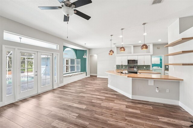 18712 Forest Glen Ct, Tampa, FL 33647 - photo 5