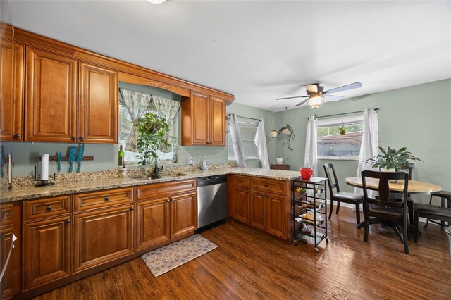 12412 Lakeview Dr, Dade City, FL 33525 - photo 9
