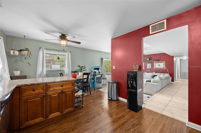 12412 Lakeview Dr, Dade City, FL 33525 - photo 10
