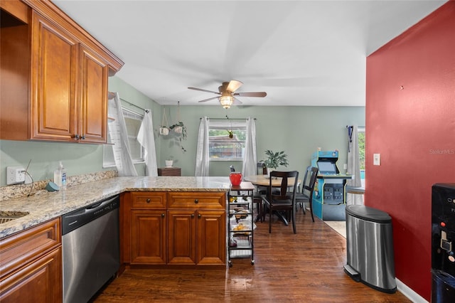 12412 Lakeview Dr, Dade City, FL 33525 - photo 14