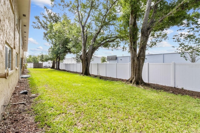 4500 E Bay Dr Unit 106, Clearwater, FL 33764 - view of yard