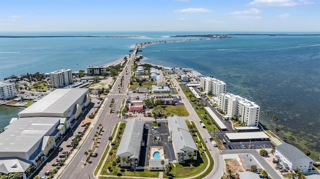 340 Causeway Blvd Unit 105, Dunedin, FL 34698 - view of urban area featuring a large body of water and apartment complex