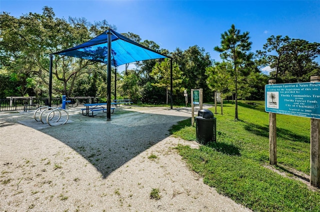2459 Parkstream Ave, Clearwater, FL 33759 - surrounding community featuring view of scattered trees