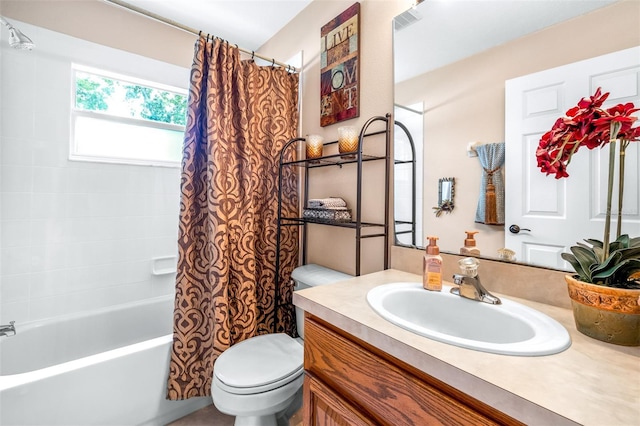 8814 N River Rd, Tampa, FL 33635 - full bathroom featuring vanity, toilet, and shower / bath combo with shower curtain