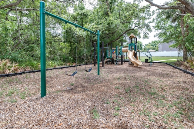 8814 N River Rd, Tampa, FL 33635 - view of community playground