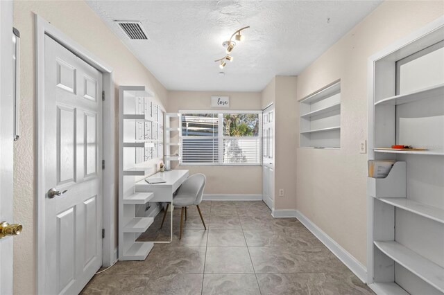 5657 Oceanic Rd, Holiday, FL 34690 - photo 20