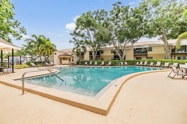 4513 S Oak Dr Unit Q21, Tampa, FL 33611 - photo 23