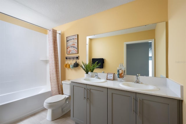 12782 Canter Call Rd, Lithia, FL 33547 - bathroom with double vanity, toilet, and shower / tub combo with curtain
