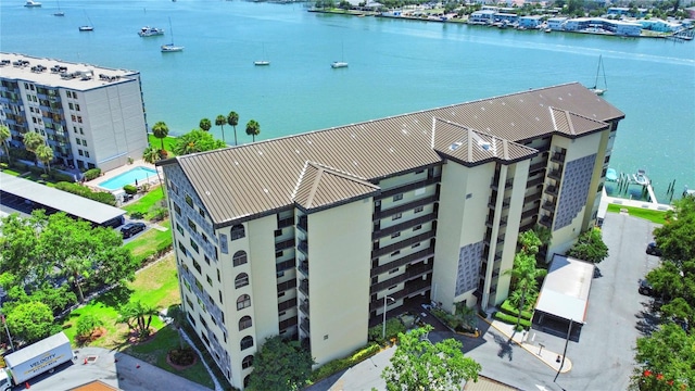 650 Island Way Unit 408, Clearwater Beach, FL 33767 - bird's eye view of a nearby body of water