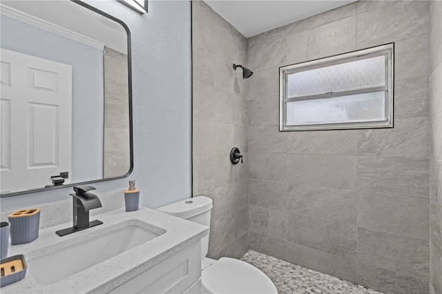 4841 Drift Tide Dr, New Port Richey, FL 34652 - bathroom featuring vanity and tiled shower