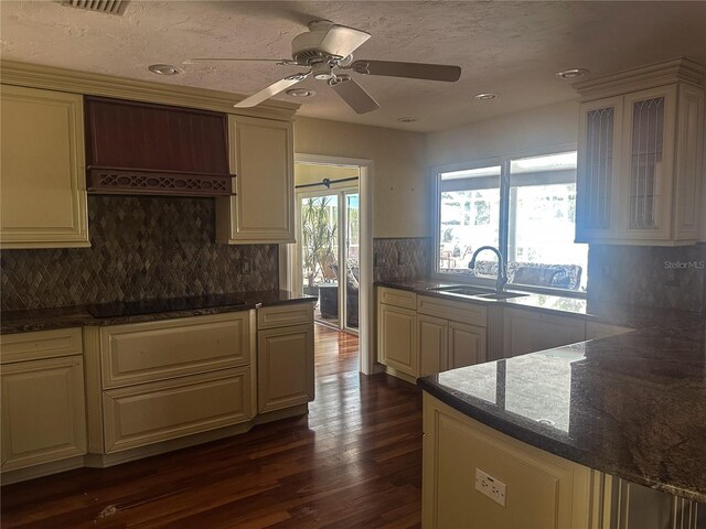 3235 Walnut St NE, Saint Petersburg, FL 33704 - photo 24