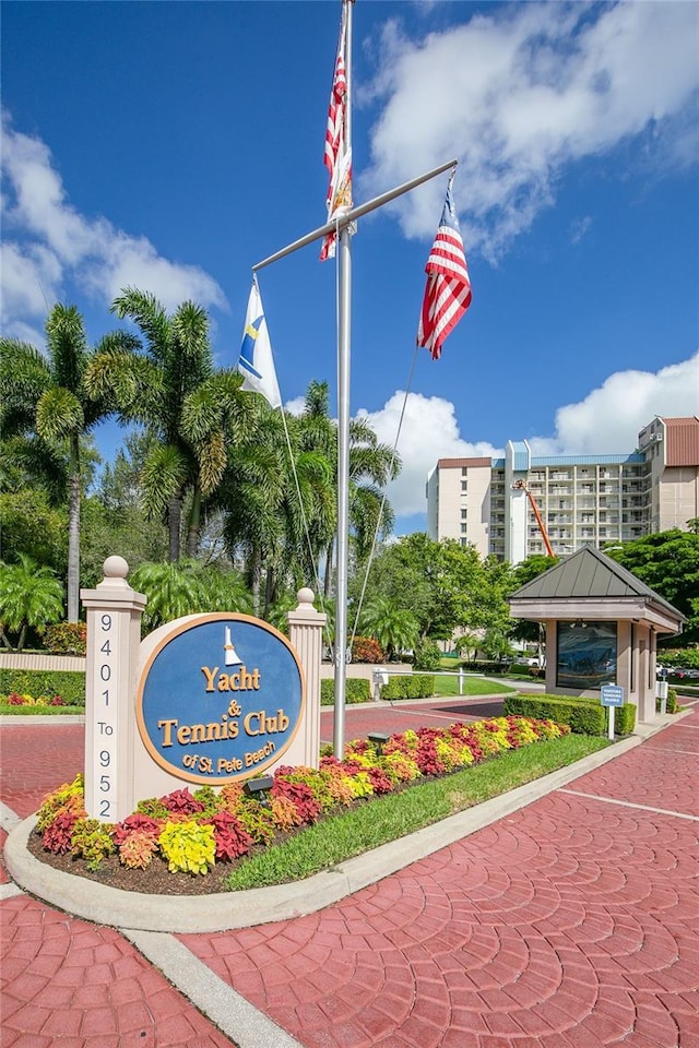 9525 Blind Pass Rd Unit 505, St Pete Beach, FL 33706 - view of community sign