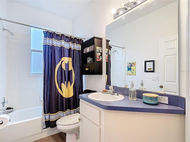 1332 Osceola Hollow Rd, Odessa, FL 33556 - bathroom with vanity, toilet, and shower / bathtub combination with curtain