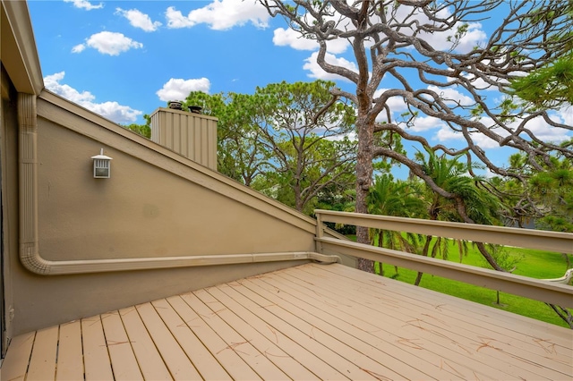 1111 N Bayshore Blvd Unit E10, Clearwater, FL 33759 - view of wooden deck