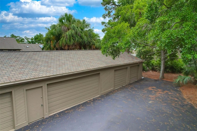 1111 N Bayshore Blvd Unit E10, Clearwater, FL 33759 - view of garage