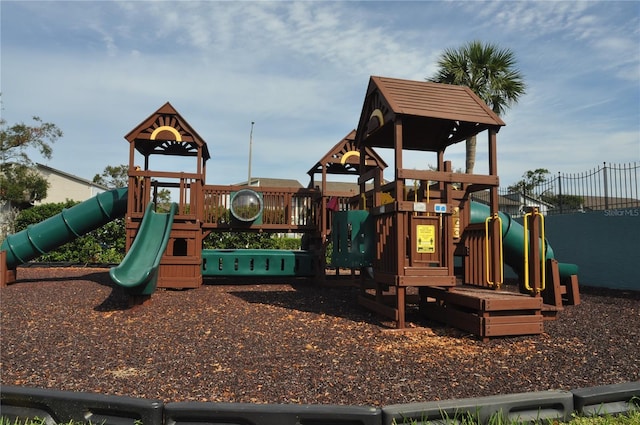 5530 Salem Square Dr N, Palm Harbor, FL 34685 - view of community jungle gym