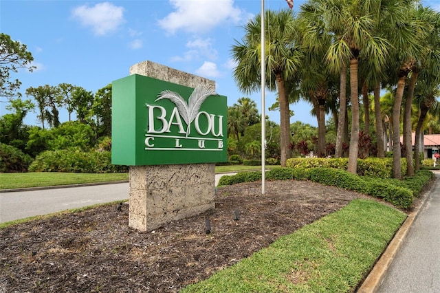 9800 Sago Point Dr, Seminole, FL 33777 - view of community / neighborhood sign