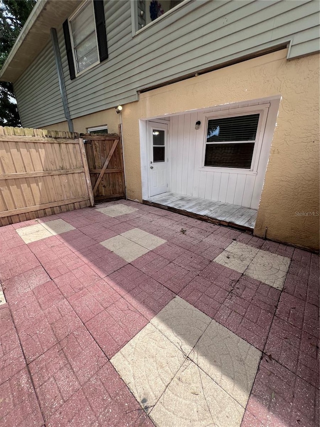 226 Thorn Tree Pl Unit 226, Brandon, FL 33510 - view of patio with a gate