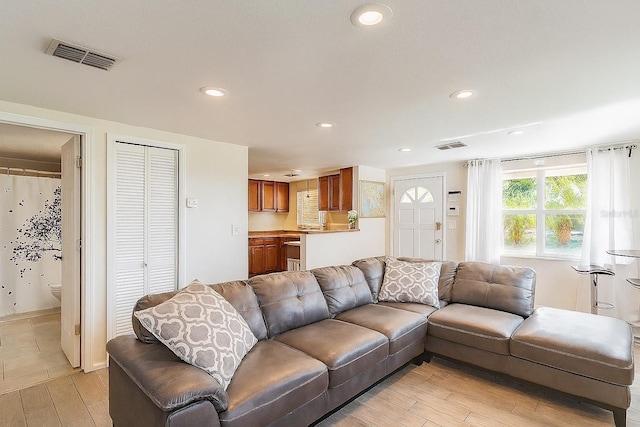 6706 S Trask St, Tampa, FL 33616 - photo 2