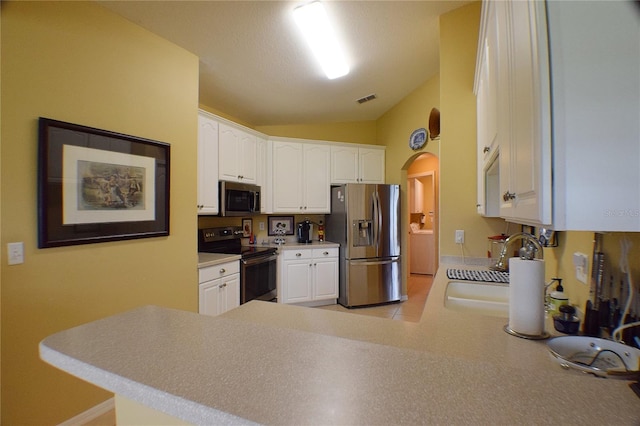 29435 Snap Hook Dr, San Antonio, FL 33576 - photo 16
