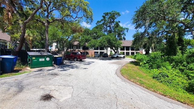230 N Bayshore Blvd Unit 103, Clearwater, FL 33759 - view of asphalt driveway