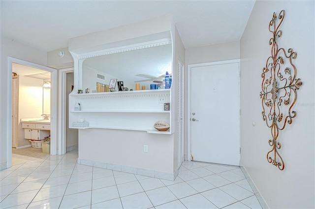 1655 S Highland Ave Unit B118, Clearwater, FL 33756 - foyer entrance featuring baseboards