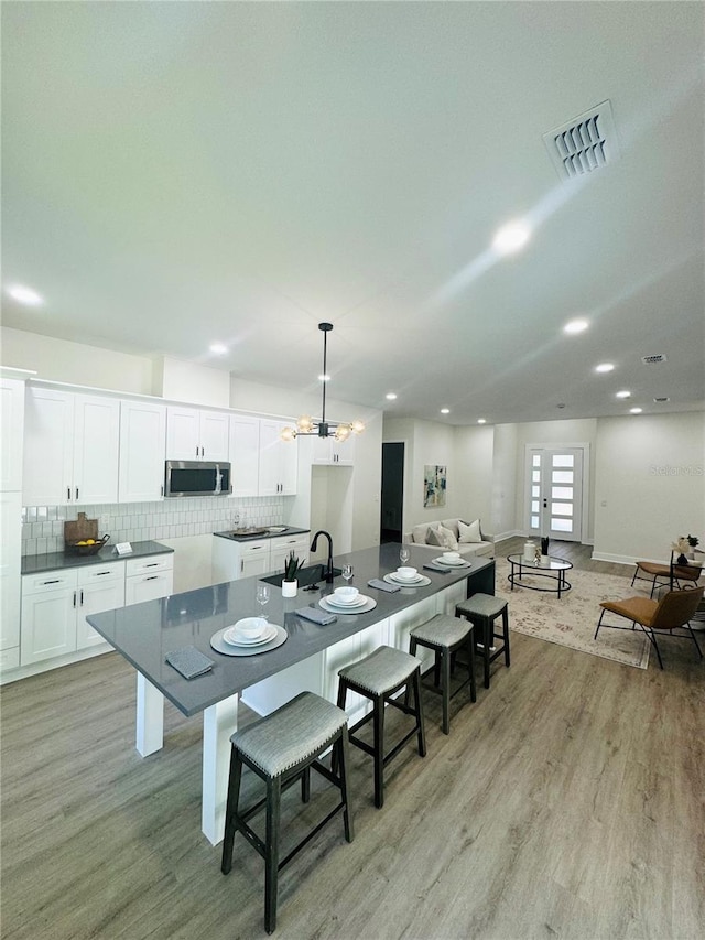 723 W 113th Ave, Tampa, FL 33612 - photo 9