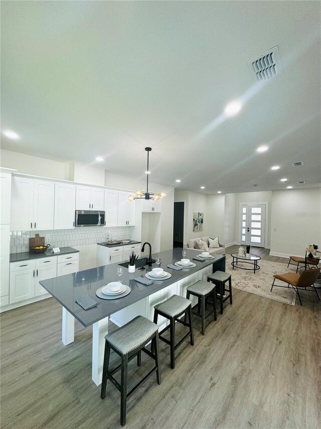 723 W 113th Ave, Tampa, FL 33612 - photo 10