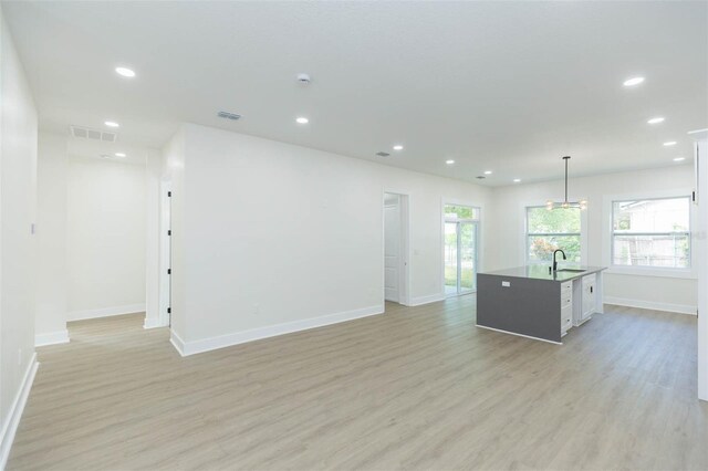 723 W 113th Ave, Tampa, FL 33612 - photo 29