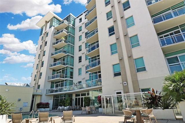 400 4th Ave S Unit 301, Saint Petersburg, FL 33701 - view of apartment building / complex
