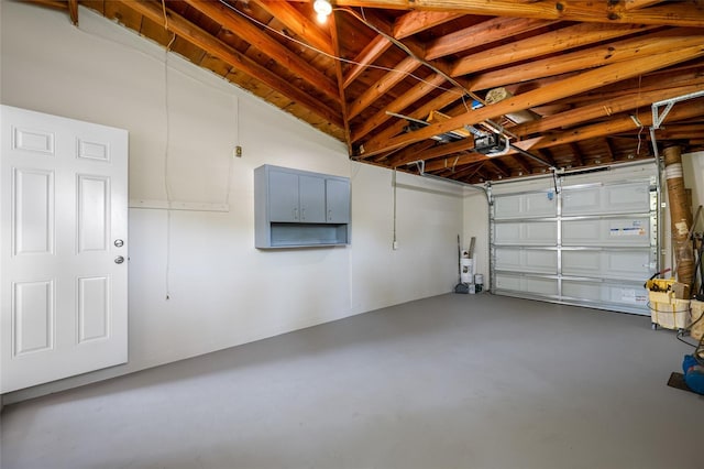 10599 111th Ave N, Largo, FL 33773 - garage featuring a garage door opener