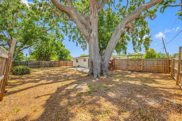 10599 111th Ave N, Largo, FL 33773 - view of fenced backyard