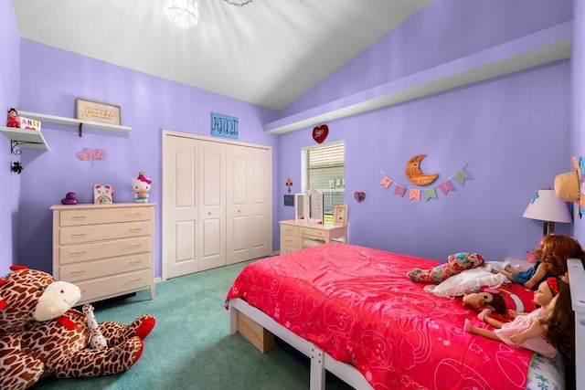10228 Yellow Pine Way, Hudson, FL 34667 - bedroom featuring carpet, vaulted ceiling, and a closet