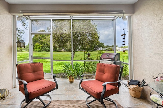 5143 Lochmead Ter, Zephyrhills, FL 33541 - view of sunroom / solarium
