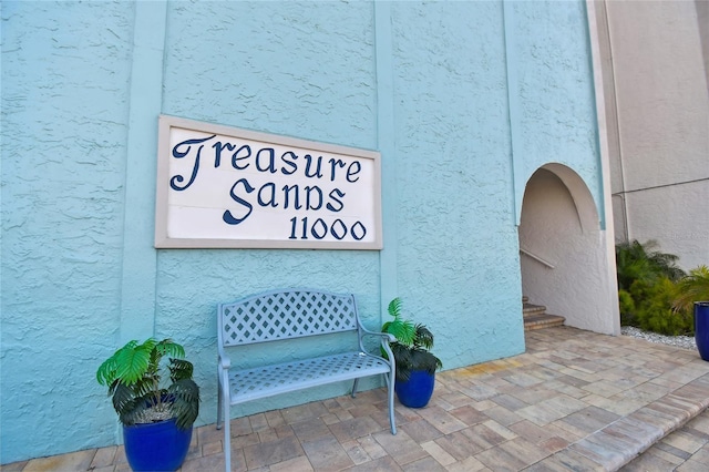 11000 Gulf Blvd Unit 703, Treasure Island, FL 33706 - exterior view
