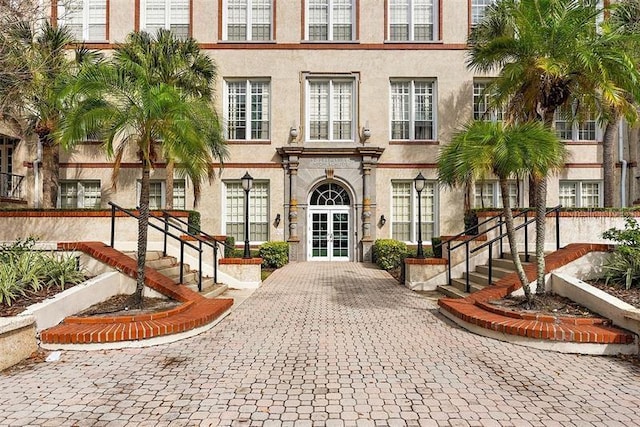 701 Mirror Lake Dr N Unit 103, Saint Petersburg, FL 33701 - photo 9
