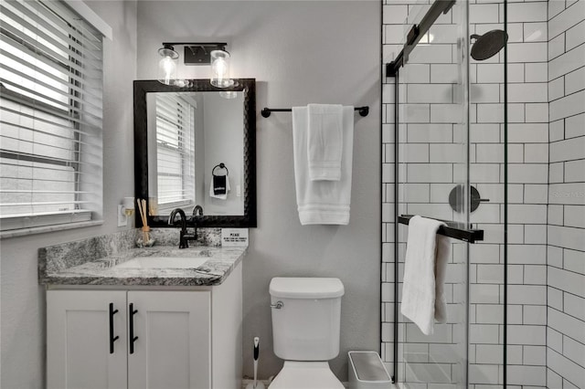 8222 Valrie Ln, Riverview, FL 33569 - full bath featuring a shower stall, vanity, and toilet