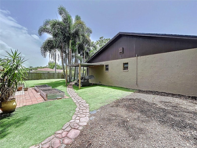 11525 Country Oaks Dr, Tampa, FL 33618 - view of yard featuring a patio
