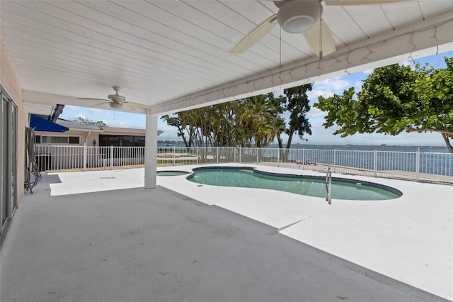 4749 Baywood Point Dr S, Gulfport, FL 33711 - photo 5