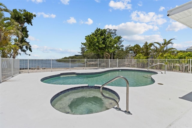 4749 Baywood Point Dr S, Gulfport, FL 33711 - photo 32