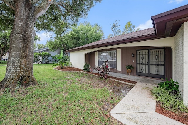 13013 Sawmill Way, Hudson, FL 34667 - view of grassy yard