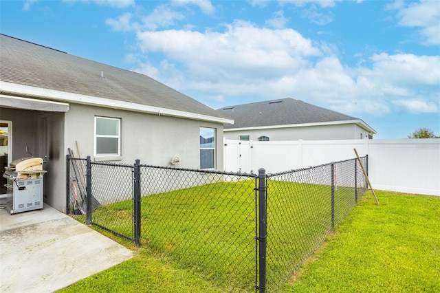 2053 Charleston Ln, Bartow, FL 33830 - view of yard