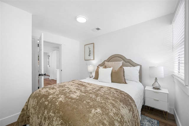 4626 8th Ave S, Saint Petersburg, FL 33711 - bedroom with wood finished floors and baseboards